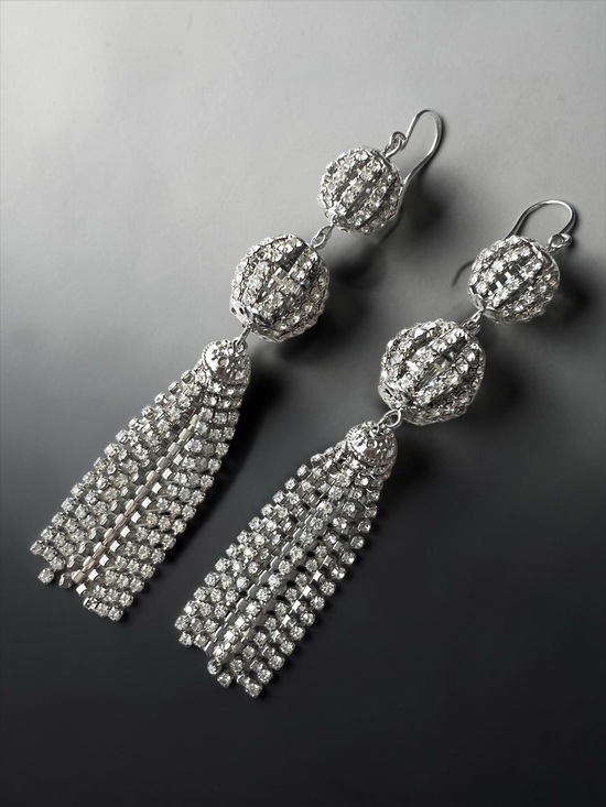 Jewelry - 💖 Rhinestone Chandelier Drop Earrings 💖